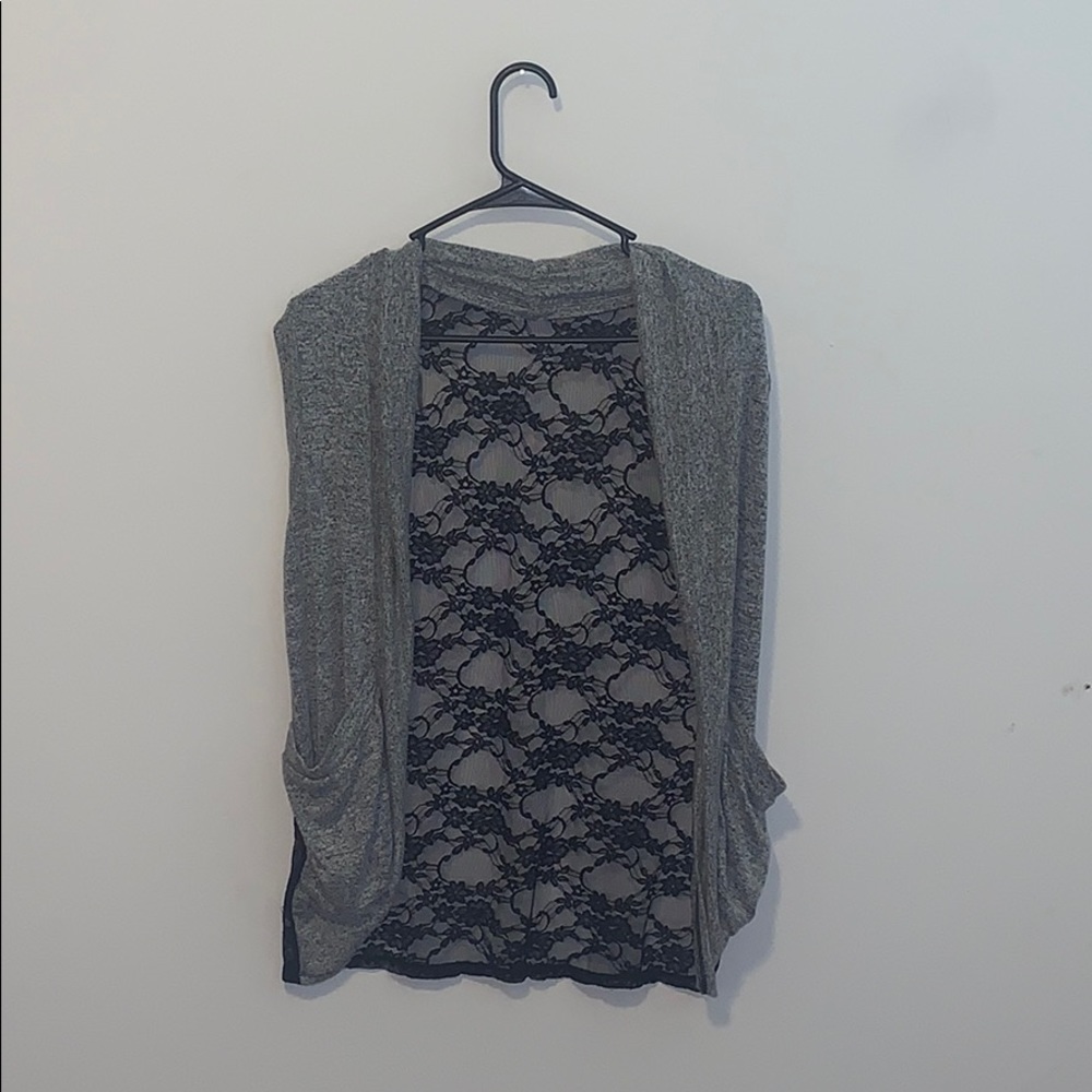Lace Sleeveless Cardigan